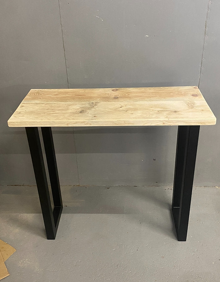 GUNTON - Rustic Breakfast Bar with Metal Square Legs