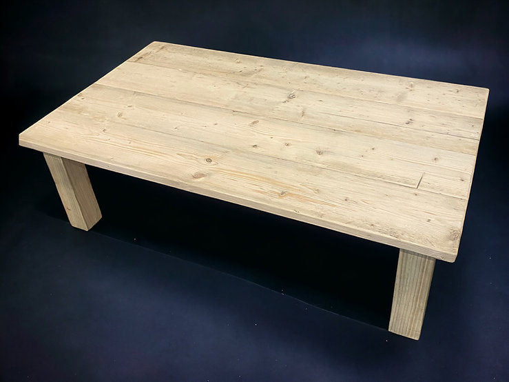 WALSINGHAM Rustic Coffee Table with Chunky Wooden Legs