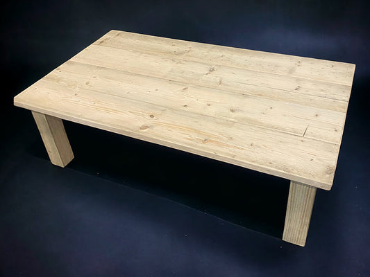 WALSINGHAM Rustic Coffee Table with Chunky Wooden Legs