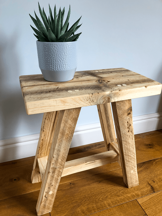 WIVETON - Rustic Stool / Side table