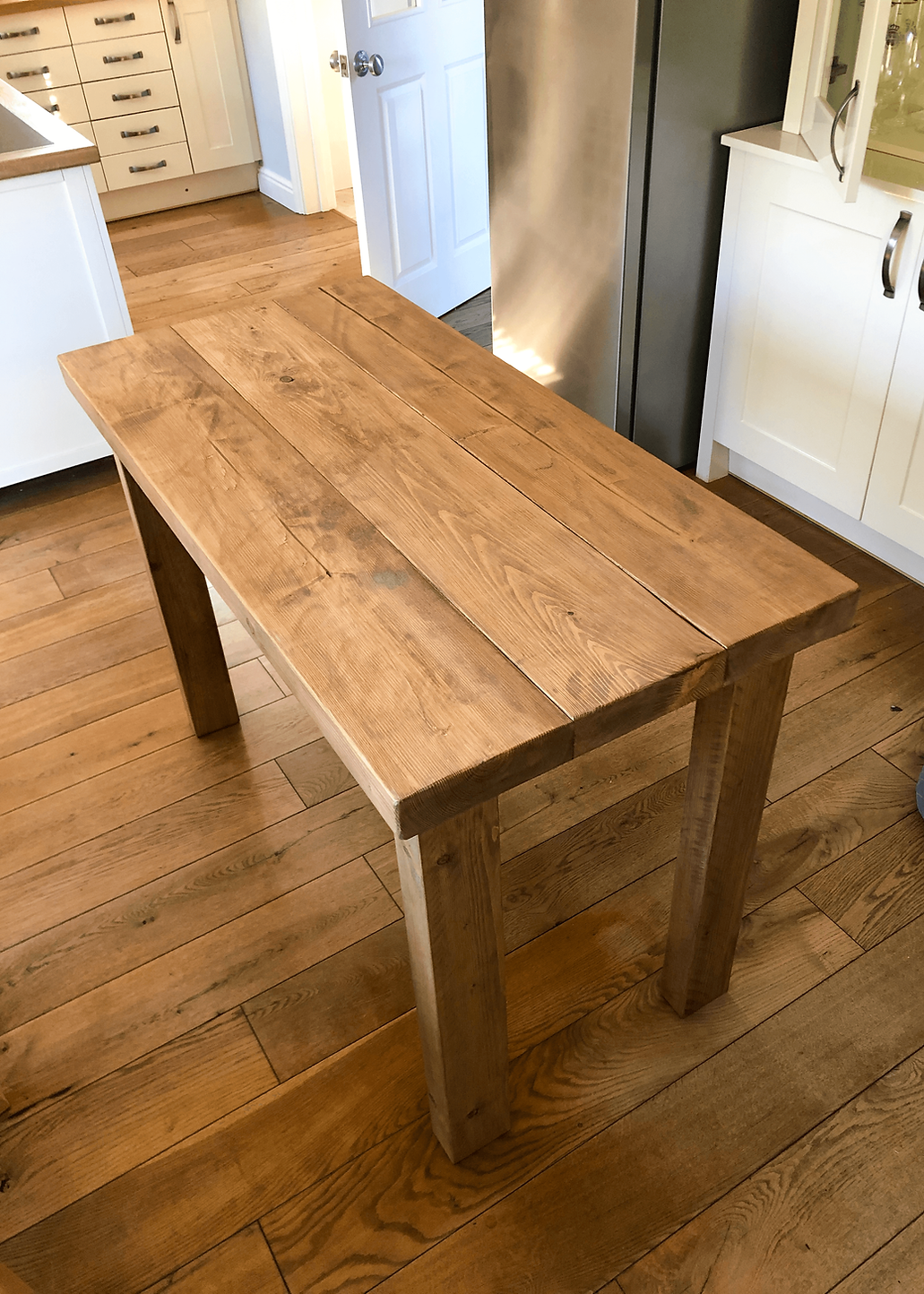 WALSINGHAM - Rustic Farmhouse Solid Wood Dining Table