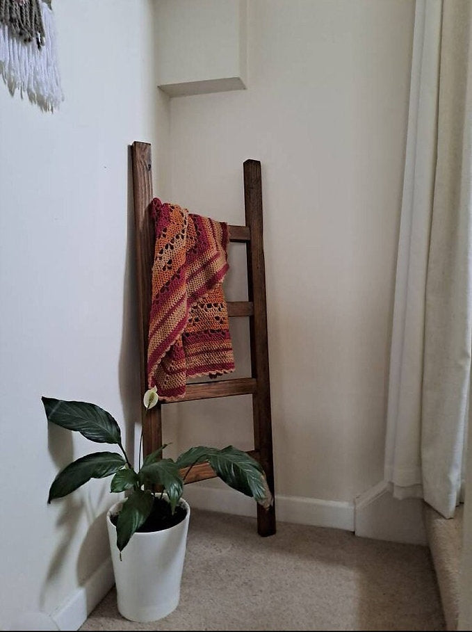Rustic Blanket & Towel Ladder